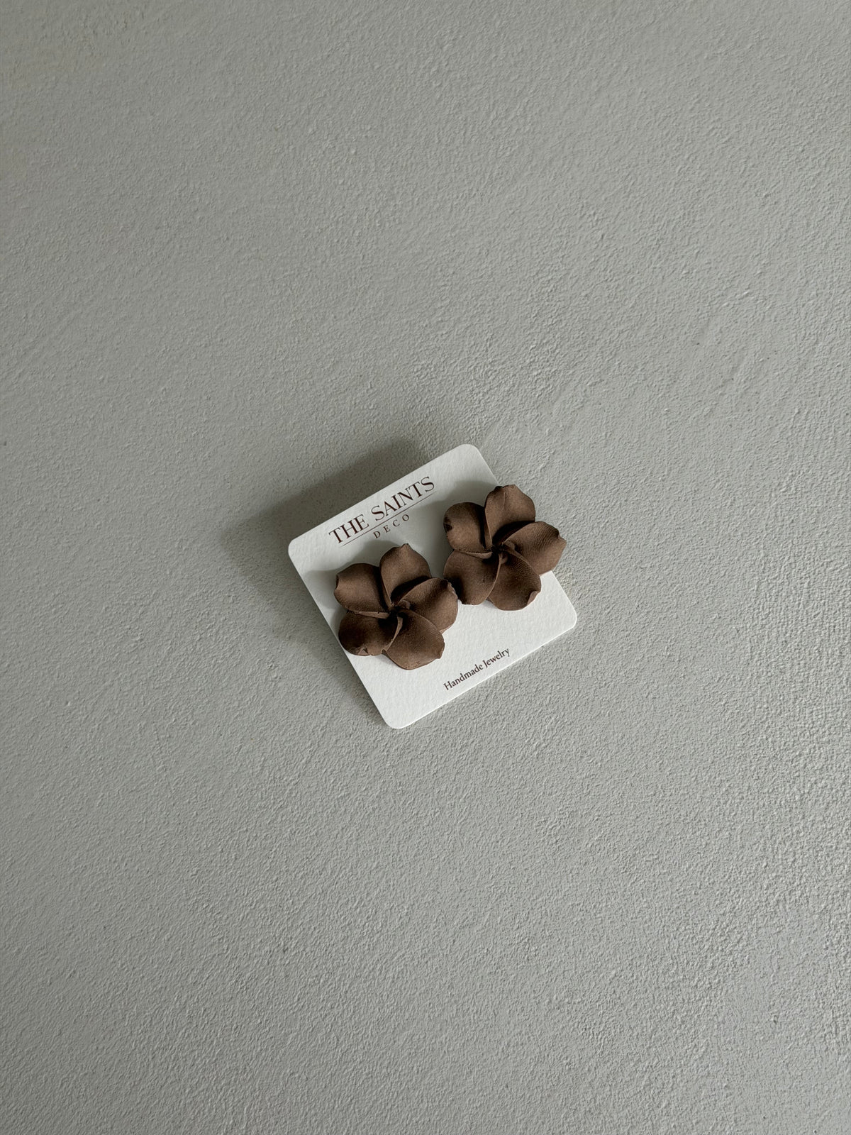 Orecchini frangipane